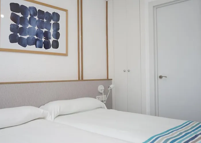 Apartamentos BCL Playa Albir